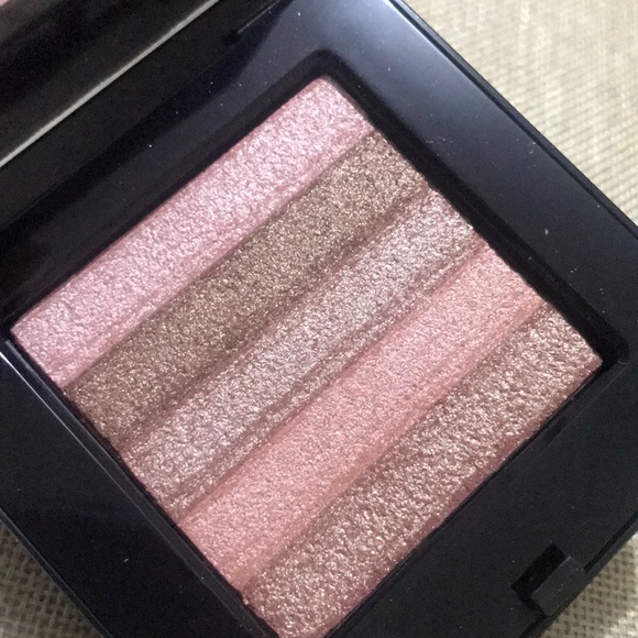 shimmer brick compact